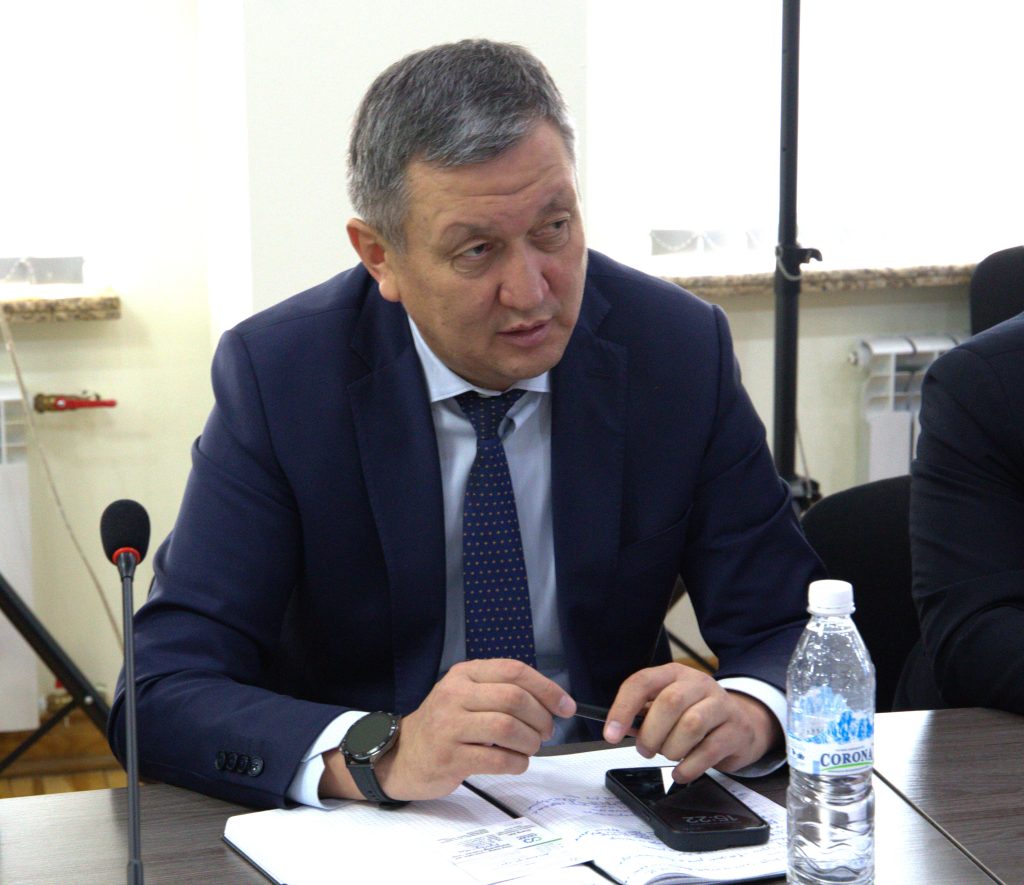 կանաչ գործընկերություն: Չինական CECEP ENERGY կորպորացիան քննարկում է նախագծեր Կրղիզստանում