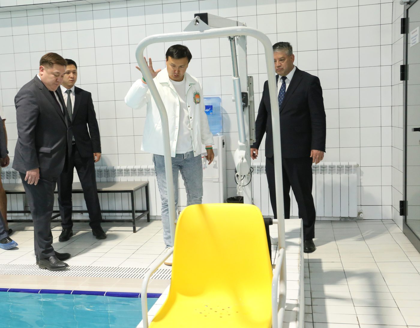 2025-жылдын 29-сентябрында Кыргыз Республикасынын Президентине караштуу Инвестициялар боюнча улуттук агенттиктин директору Сабиров Равшанбек Азатович Э.Х. Акрамов атындагы Чүй облустук бириккен ооруканасында МЖӨ долбоорун ишке ашыруунун жүрүшү менен таанышты.