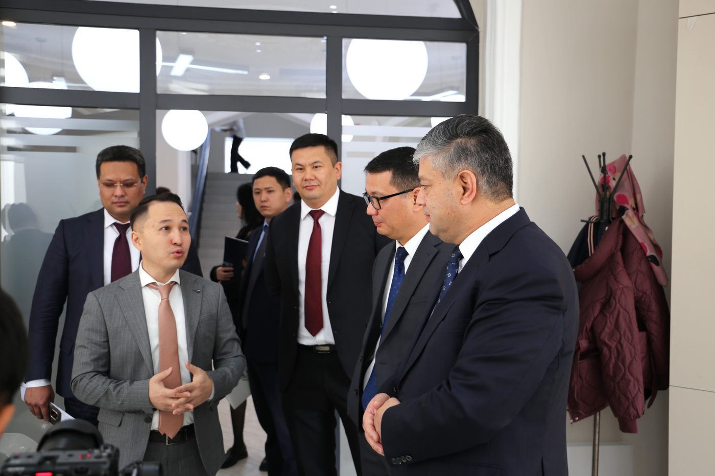 การเปิดศูนย์นวัตกรรม U Nexus Hub ที่มหาวิทยาลัยนานาชาติของสาธารณรัฐคีร์กีซ