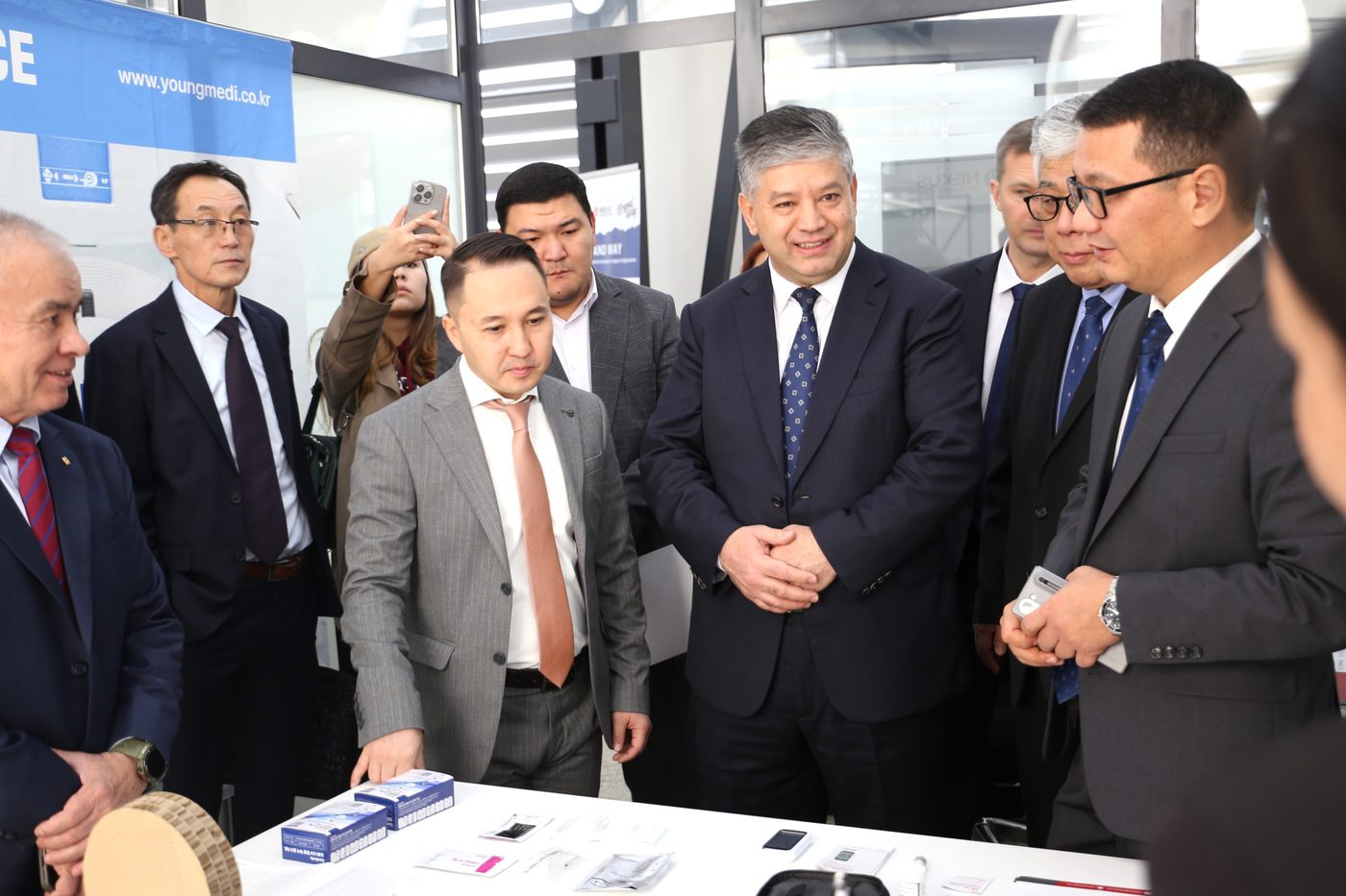 การเปิดศูนย์นวัตกรรม U Nexus Hub ที่มหาวิทยาลัยนานาชาติของสาธารณรัฐคีร์กีซ