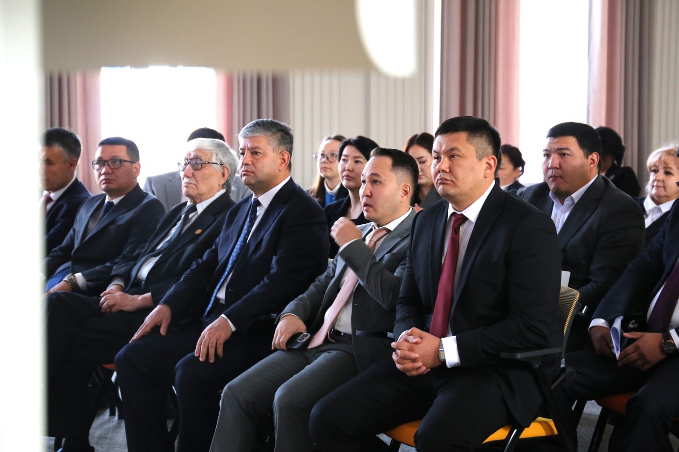 การเปิดศูนย์นวัตกรรม U Nexus Hub ที่มหาวิทยาลัยนานาชาติของสาธารณรัฐคีร์กีซ