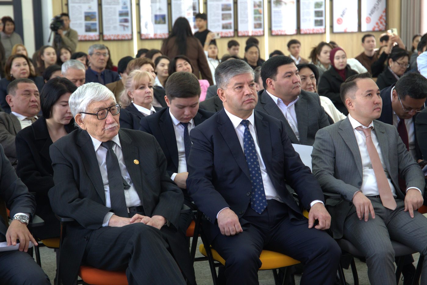 การเปิดศูนย์นวัตกรรม U Nexus Hub ที่มหาวิทยาลัยนานาชาติของสาธารณรัฐคีร์กีซ