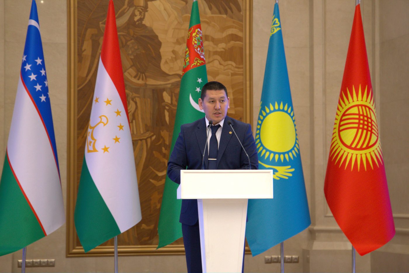 Заманбап инвестициялык экосистеманы калыптандыруу жана эл аралык бизнес-диалогду өнүктүрүү