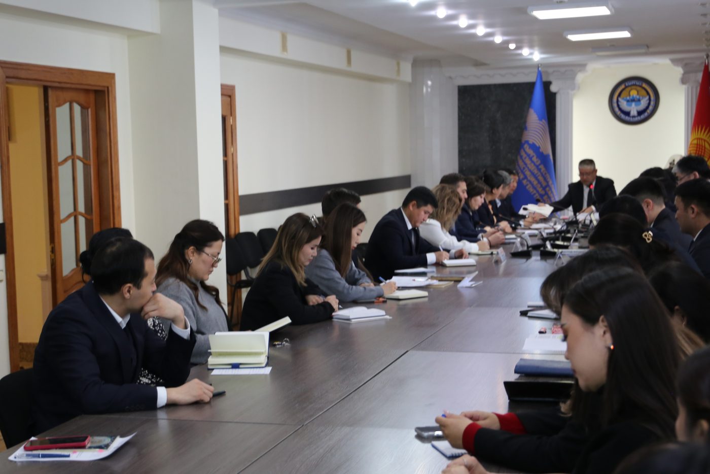 Инвестициялык климатты жакшыртууда иштин натыйжалуулугун жогорулатуу маселелери талкууланды