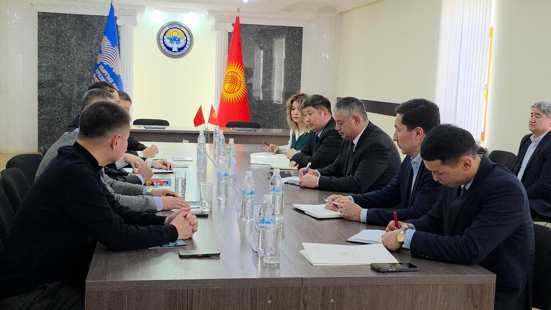 Инвестициялар боюнча улуттук агенттик менен “Цзюйхен кыймылсыз мүлк” компаниясынын ортосунда кызматташуу жөнүндө Меморандумга кол коюлду