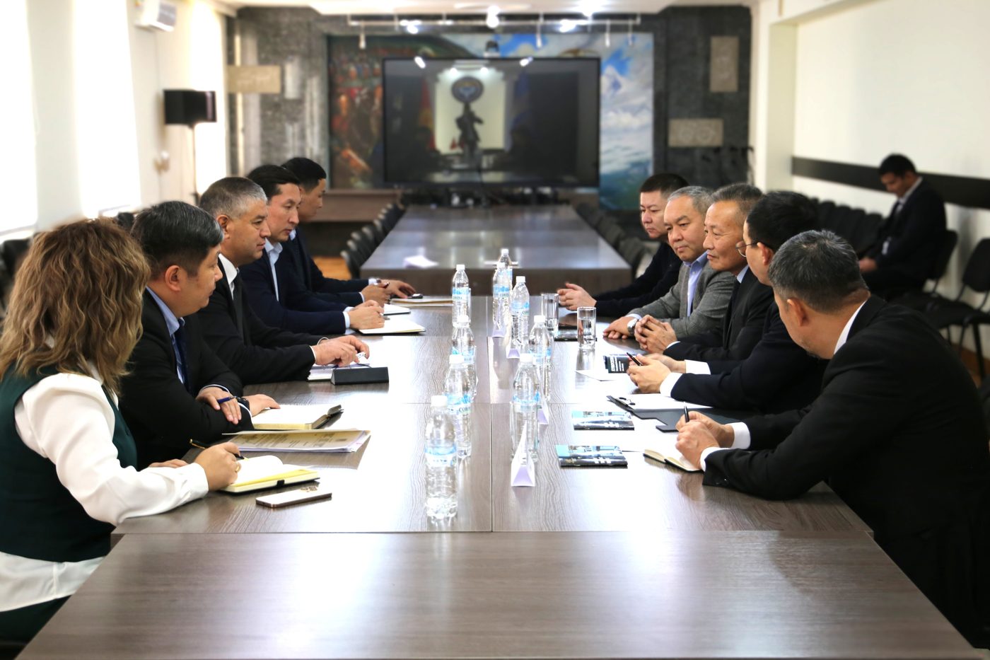 Инвестициялар боюнча улуттук агенттик менен “Цзюйхен кыймылсыз мүлк” компаниясынын ортосунда кызматташуу жөнүндө Меморандумга кол коюлду