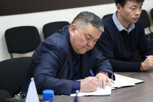 Бишкек шаарында Бишкек шаарынын Батыш айланма жолу боюнча МЖӨ долбооруна байланыштуу кызматташтык жөнүндө меморандумга кол коюлду