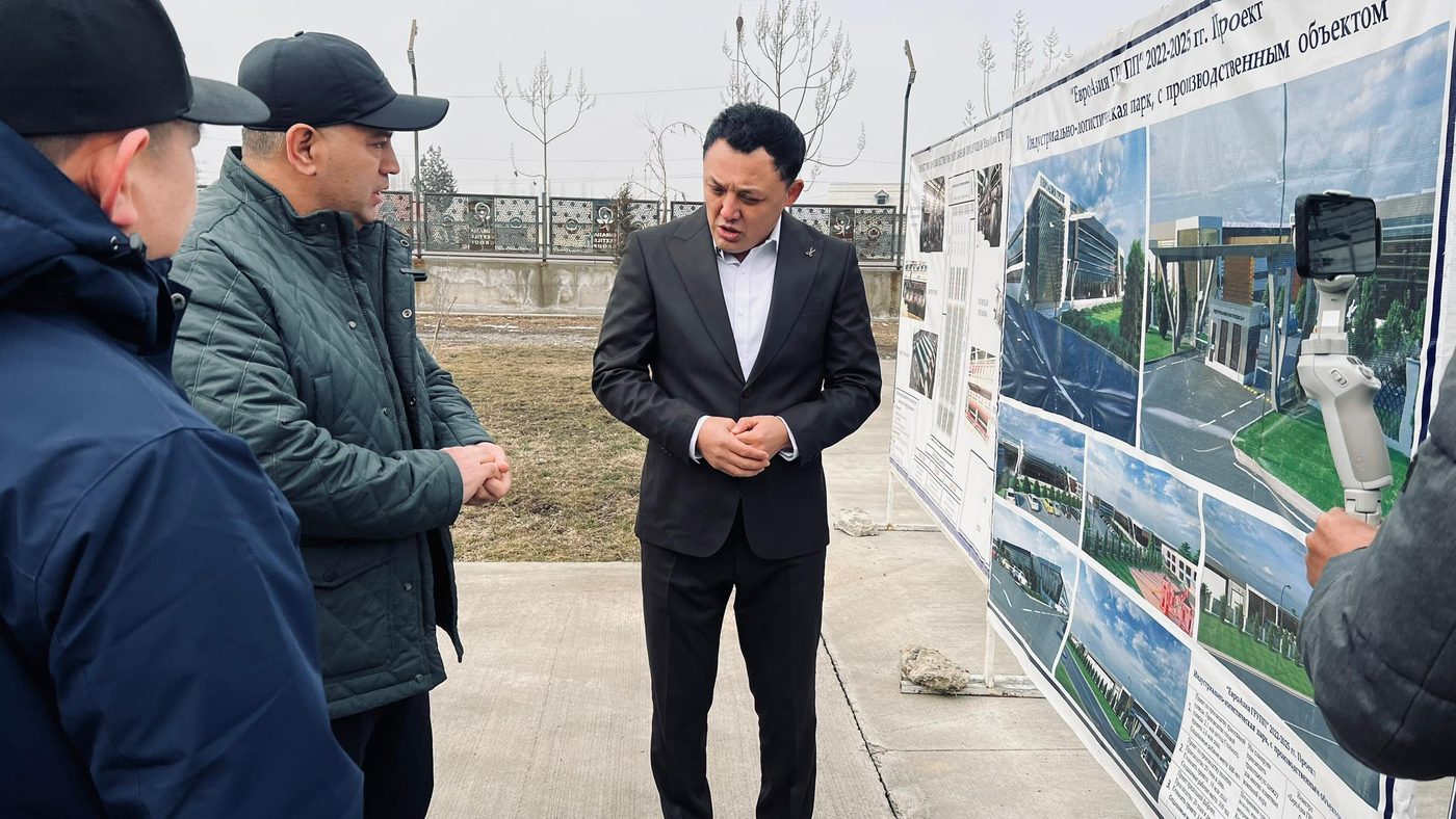 Кыргыз Республикасынын Президентине караштуу Инвестициялар боюнча улуттук агенттиктин башчысы Равшанбек Сабиров Ош облусундагы «Евразия Групп» тигүү фабрикасына барды