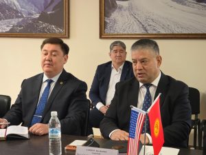 Makmal – Karakol Eisenbahnprojekt