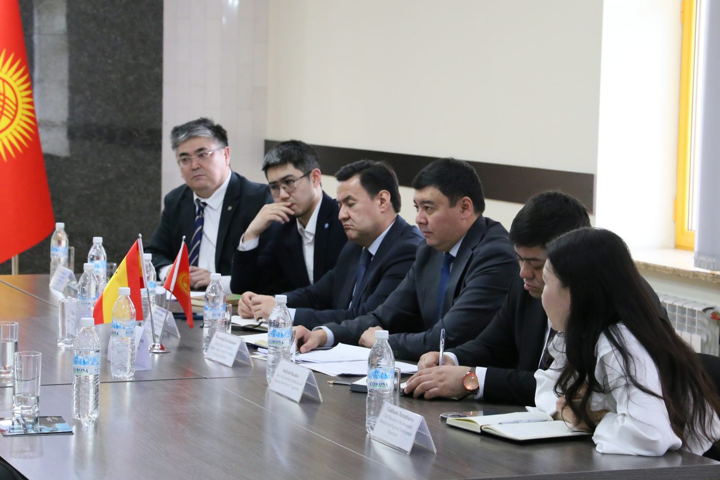 Инвестициялар боюнча улуттук агенттик испаниялык Solartec World Company S.L. компаниясы менен жолугушуу өткөрдү