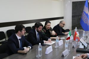 Инвестициялар боюнча улуттук агенттик италиялык тараптын өкүлдөрү менен жолугушту