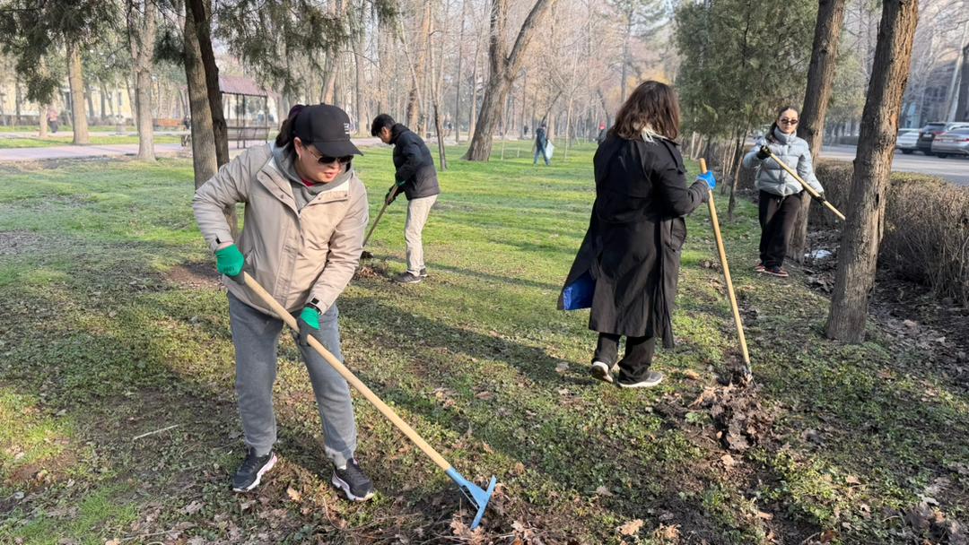 Кыргыз Республикасынын Президентине караштуу Инвестициялар боюнча улуттук агенттиктин кызматкерлери ишембиликке катышты