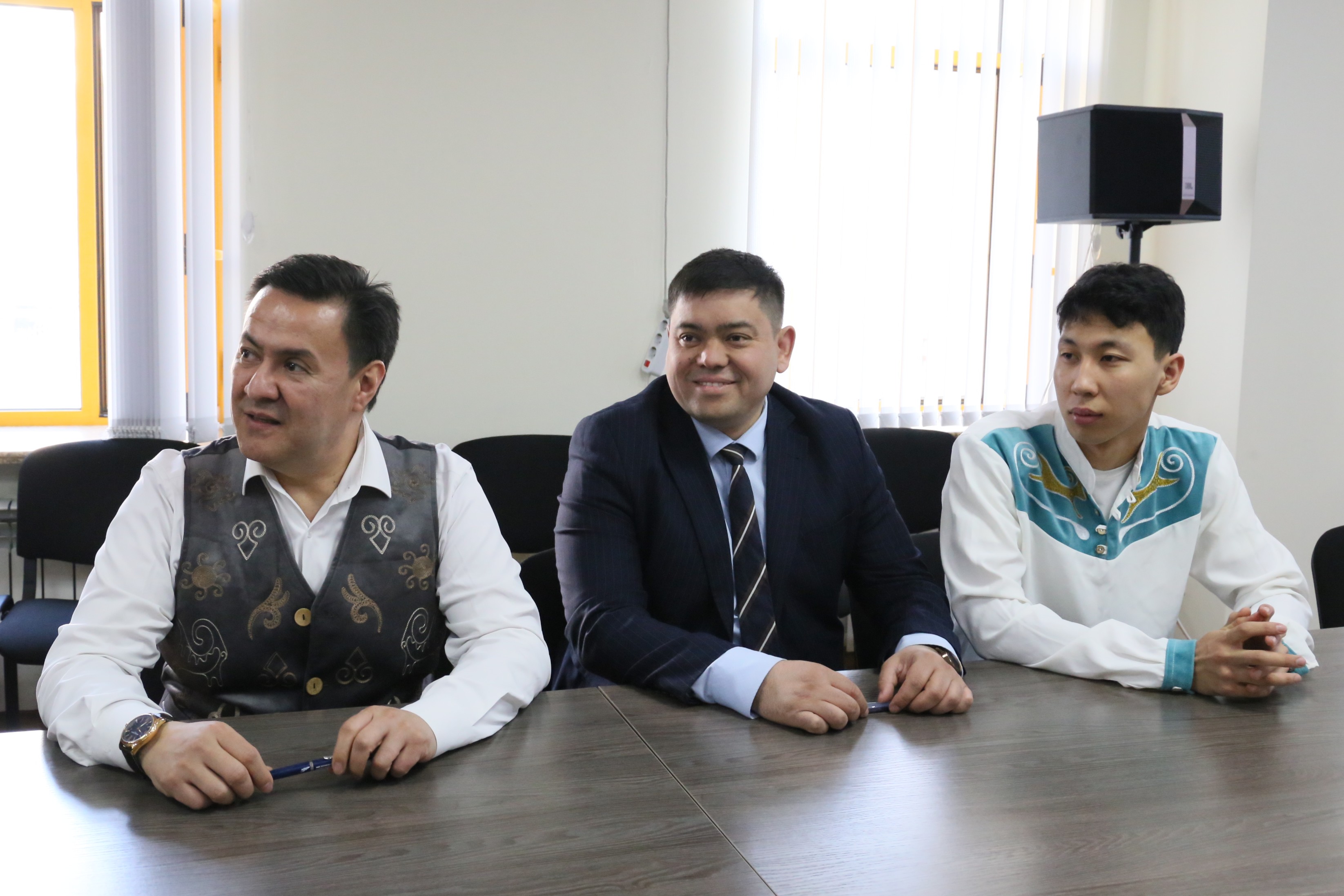 Инвестициялар боюнча улуттук агенттиктин кызматкерлери Нооруз майрамын белгилешти