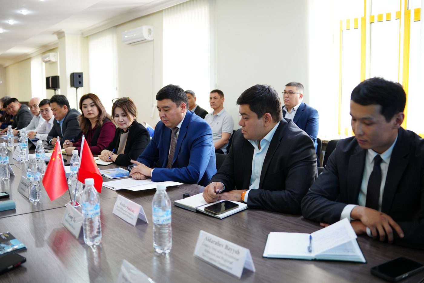 Кытайлык инвесторлор менен санариптик технологиялар жана инвестициялар боюнча жолугушуу