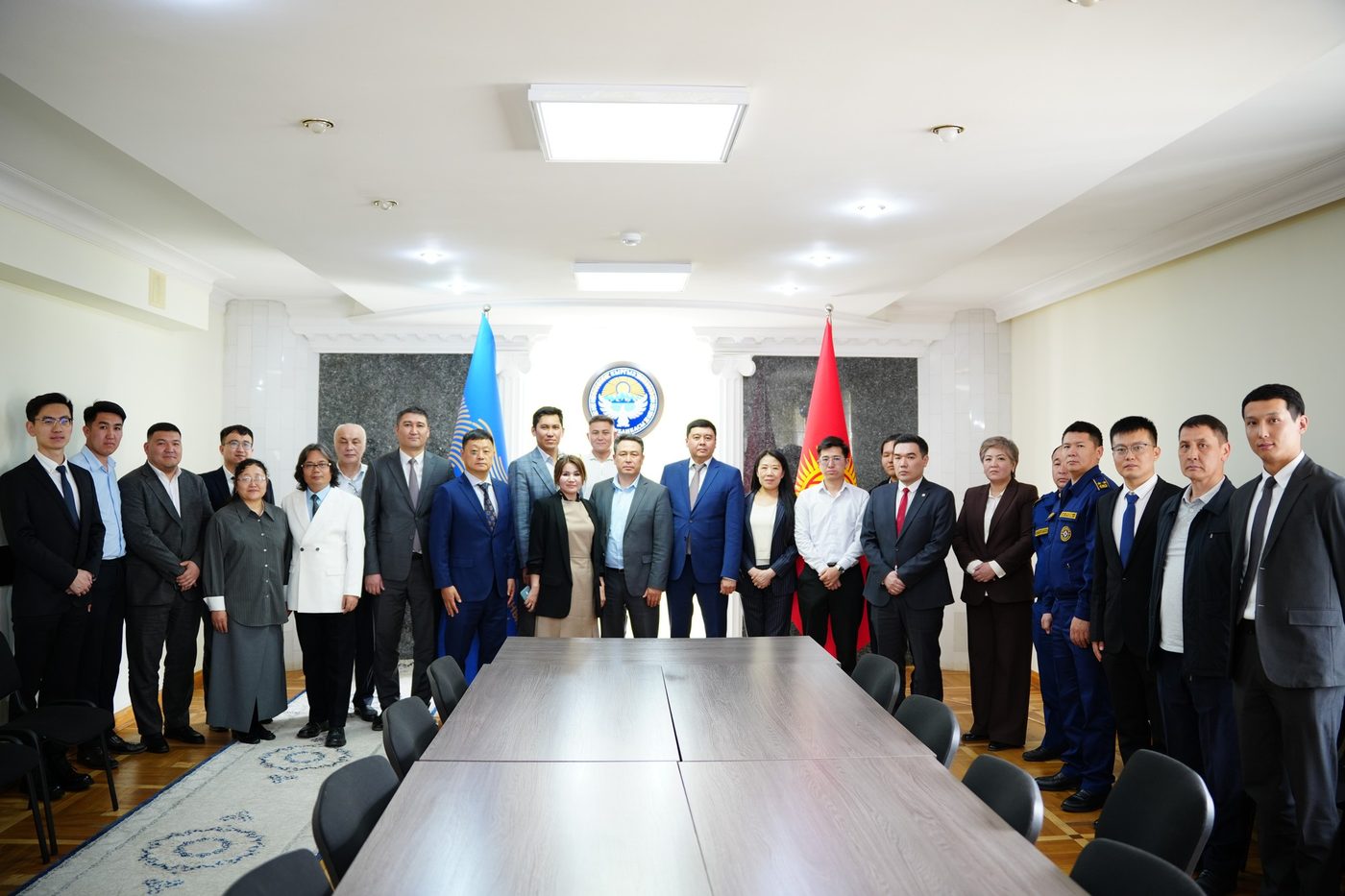 Кытайлык инвесторлор менен санариптик технологиялар жана инвестициялар боюнча жолугушуу