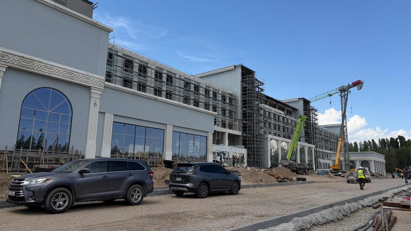 Nationale Agentur überwacht den Bau eines Hotelkomplexes am Issyk-Kul
