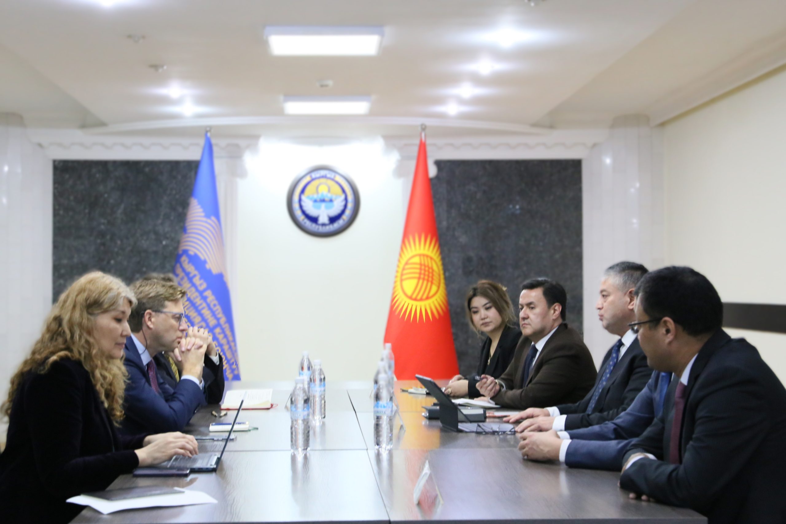 Состоялась встреча главы Национального агентства по инвестициям с главой представительства Всемирного банка