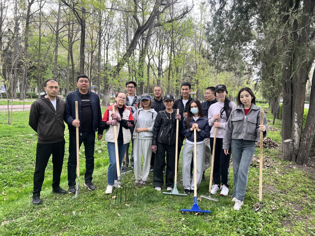 Кыргыз Республикасынын Президентине караштуу Инвестициялар боюнча улуттук агенттиктин кызматкерлери ишембиликке катышты